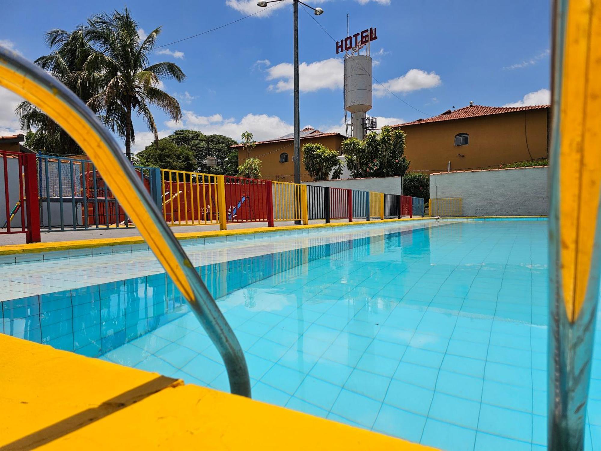 Esplanada Hotel Paraguacu Paulista 外观 照片