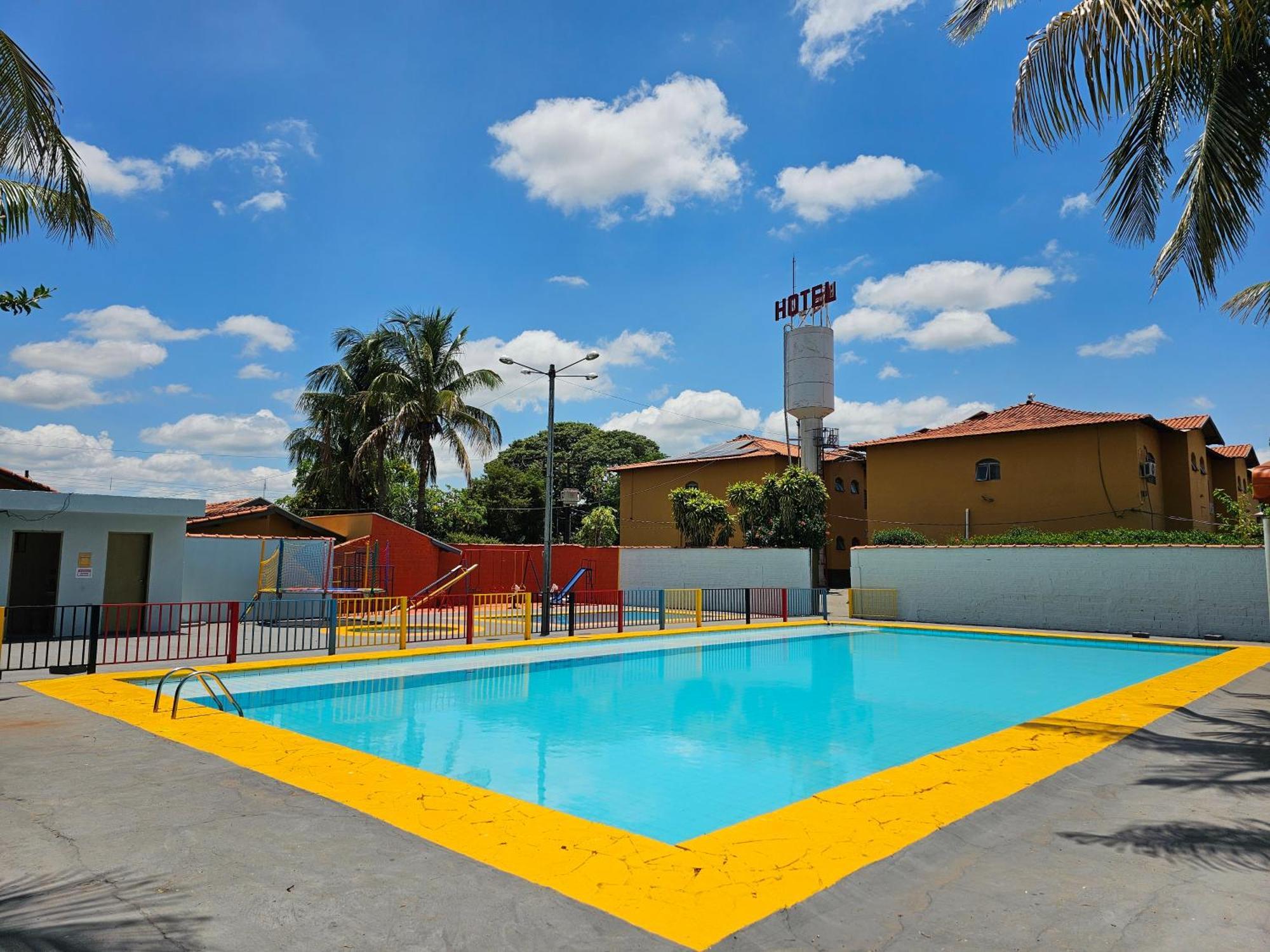 Esplanada Hotel Paraguacu Paulista 外观 照片
