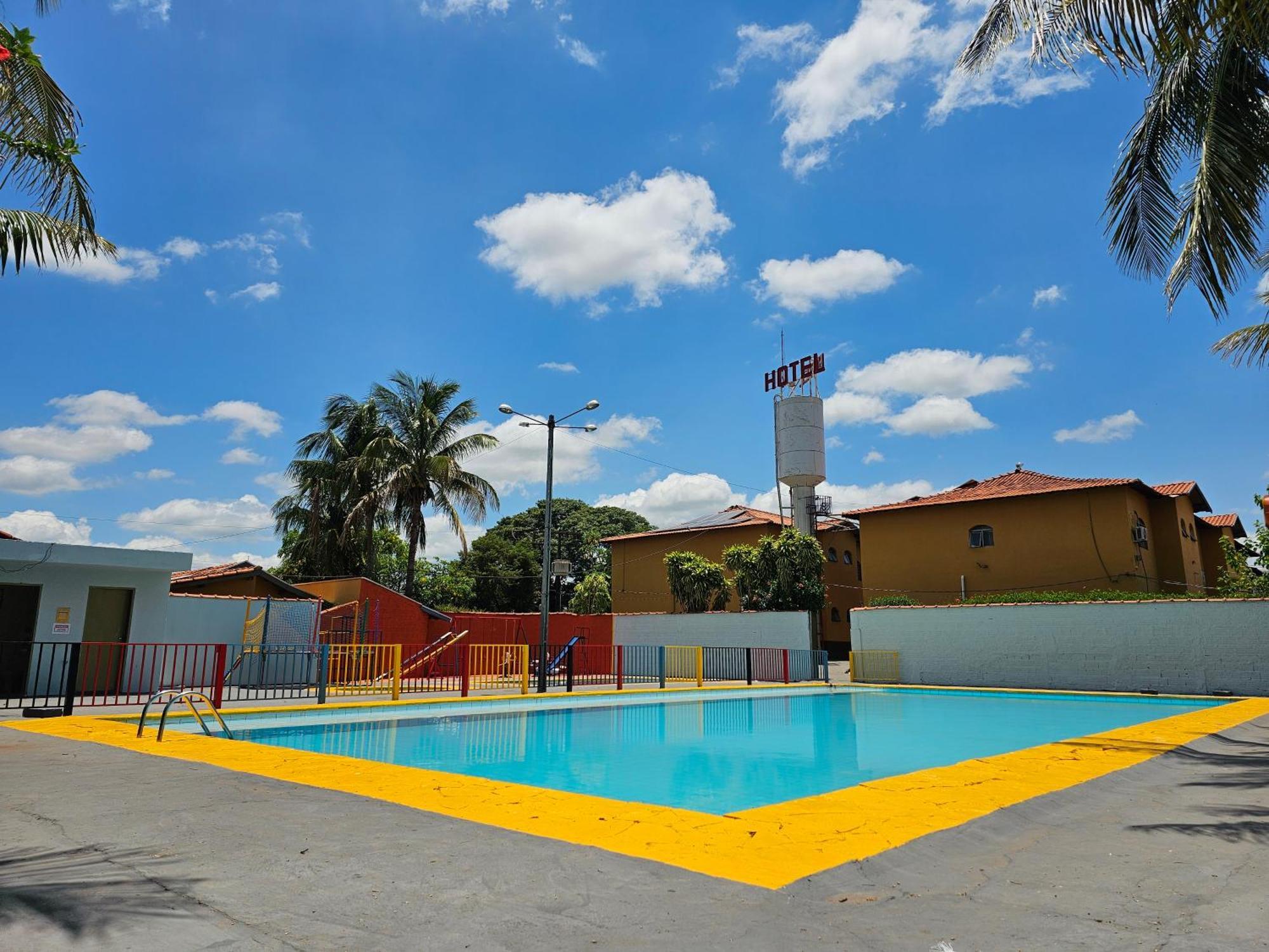 Esplanada Hotel Paraguacu Paulista 外观 照片